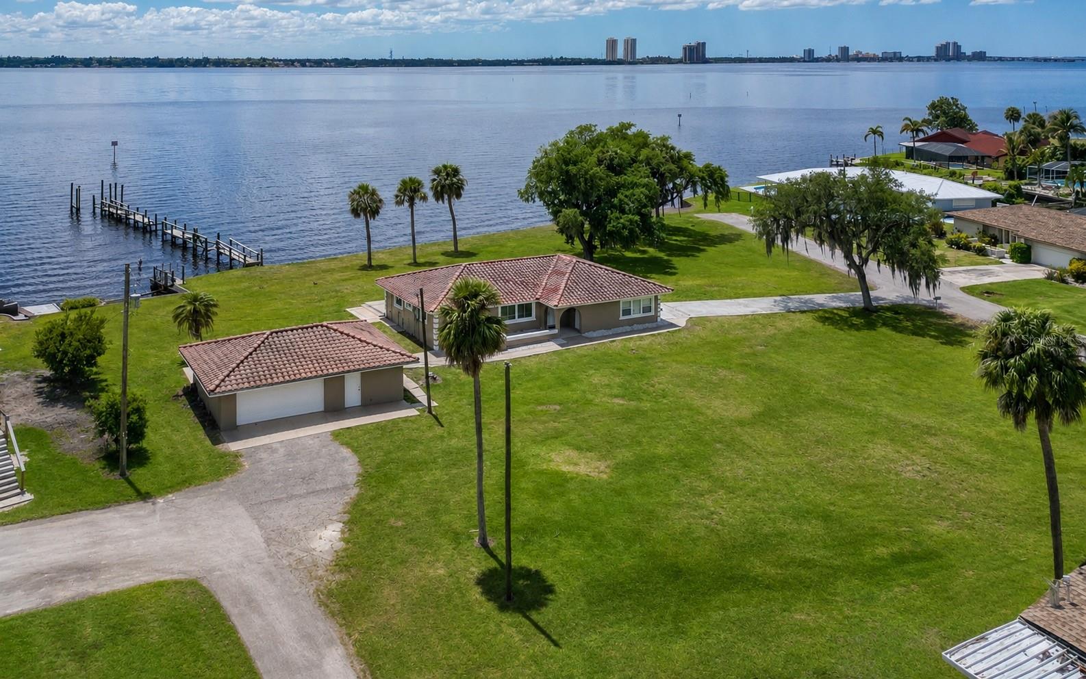 1808 Stevenson Rd, North Fort Myers, FL 33917