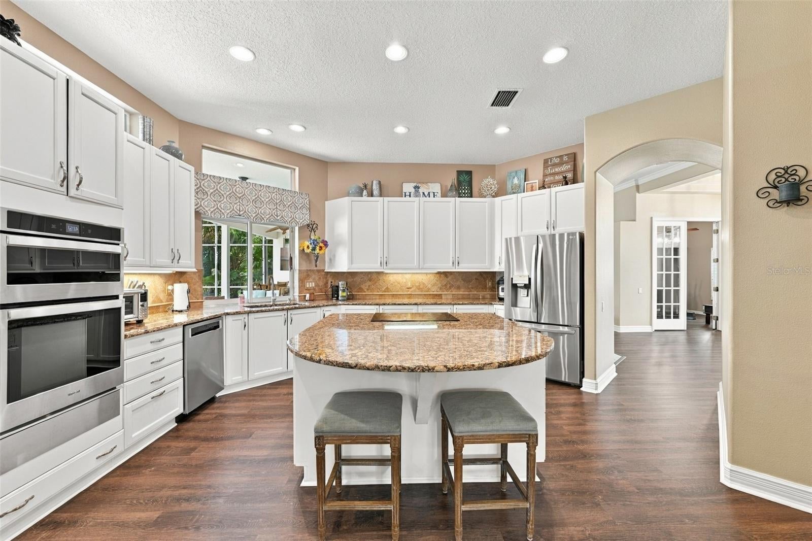 3921 Arlington Dr, Palm Harbor, FL 34685 photo
