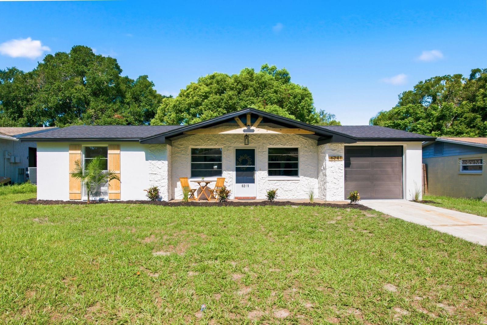 6241 Maplewood Dr, New Port Richey, FL 34653