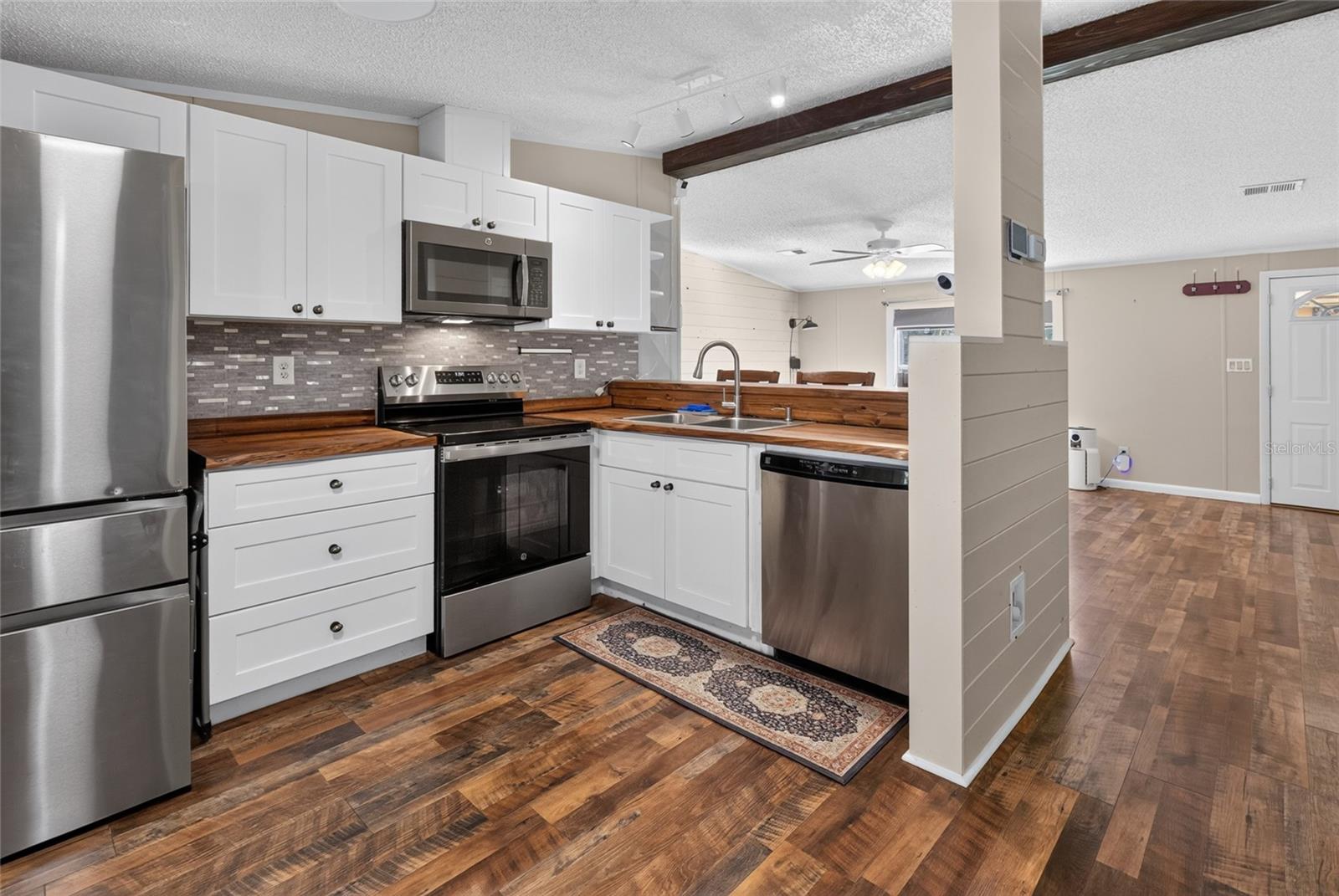 11916 SW 36 Terrace, Webster, FL 33597 photo