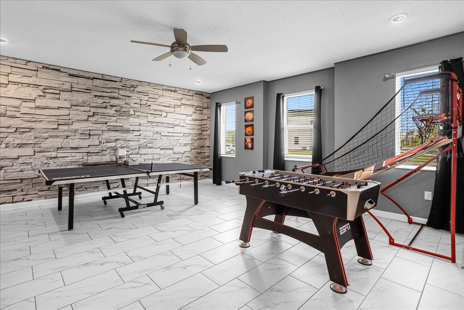 2834 Storey Cove Ave, Kissimmee, FL 34746 photo