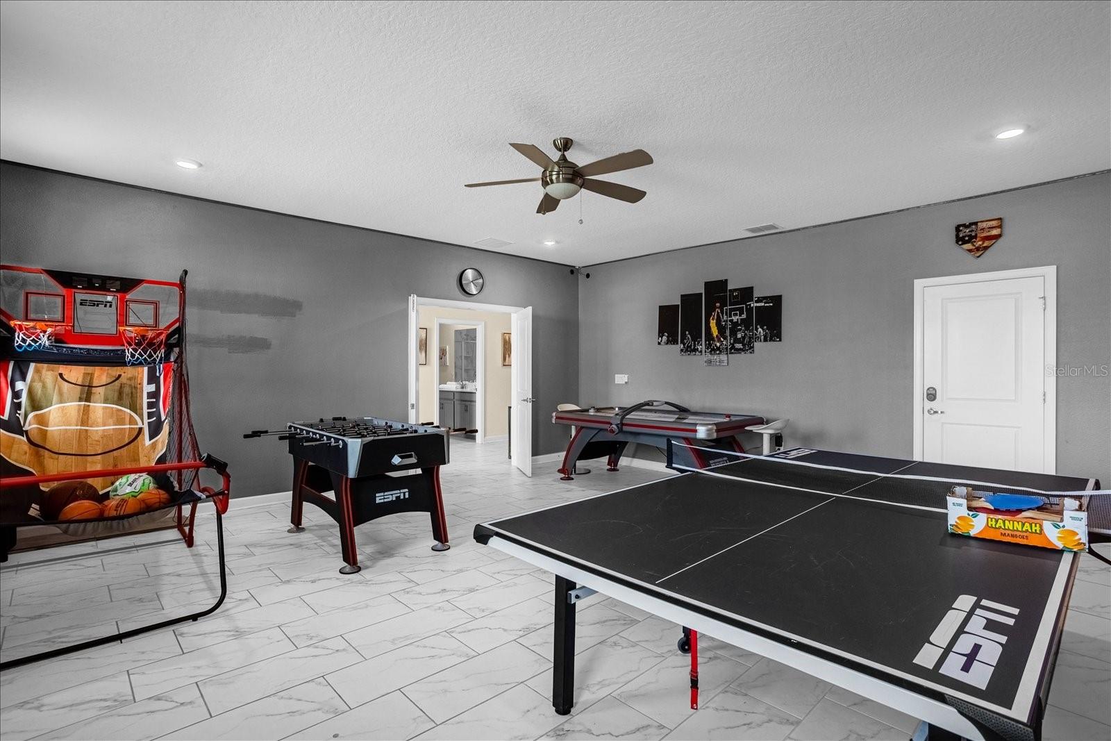2834 Storey Cove Ave, Kissimmee, FL 34746 photo