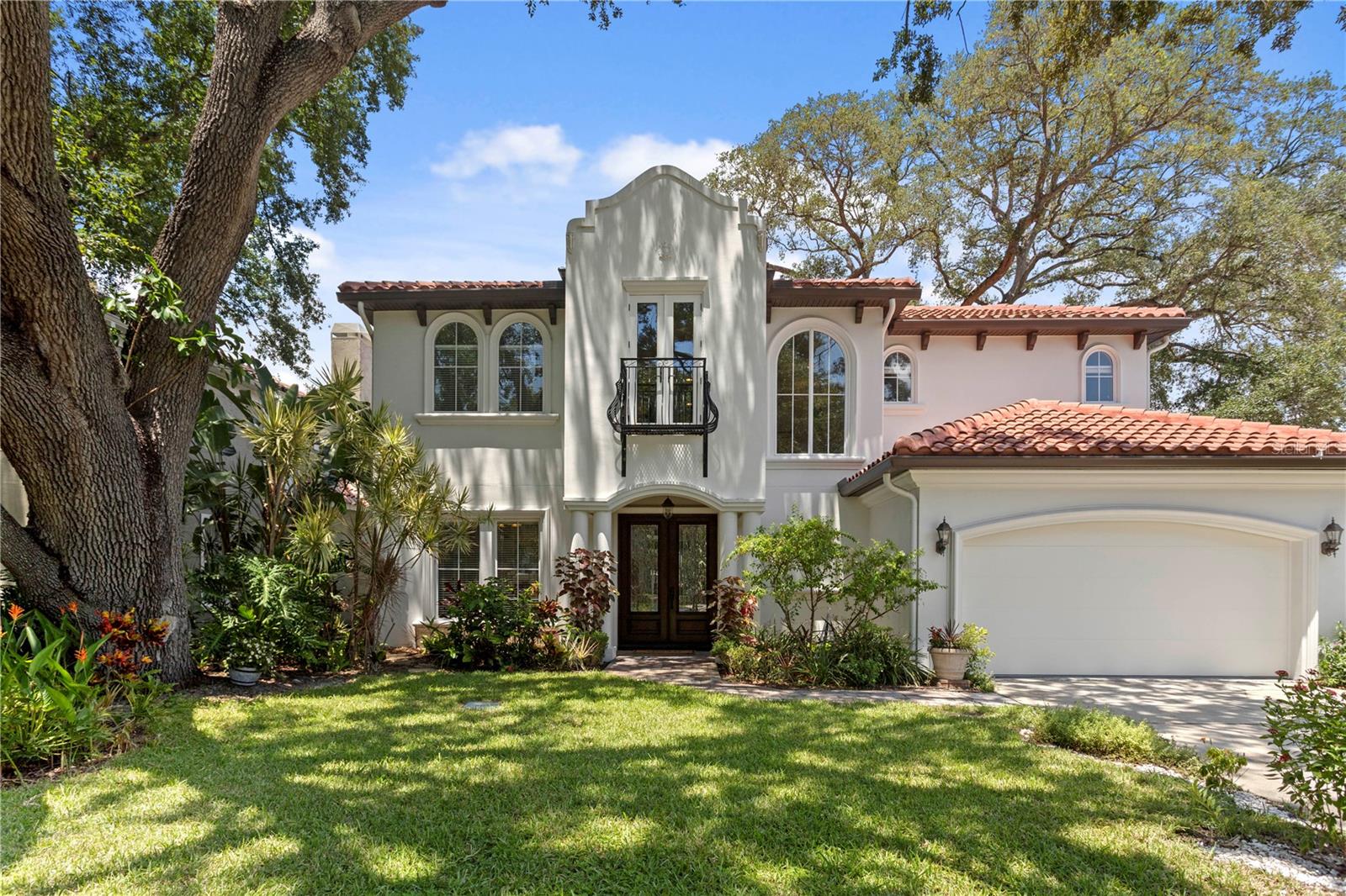 3911 W Dale Ave, Tampa, FL 33609 photo