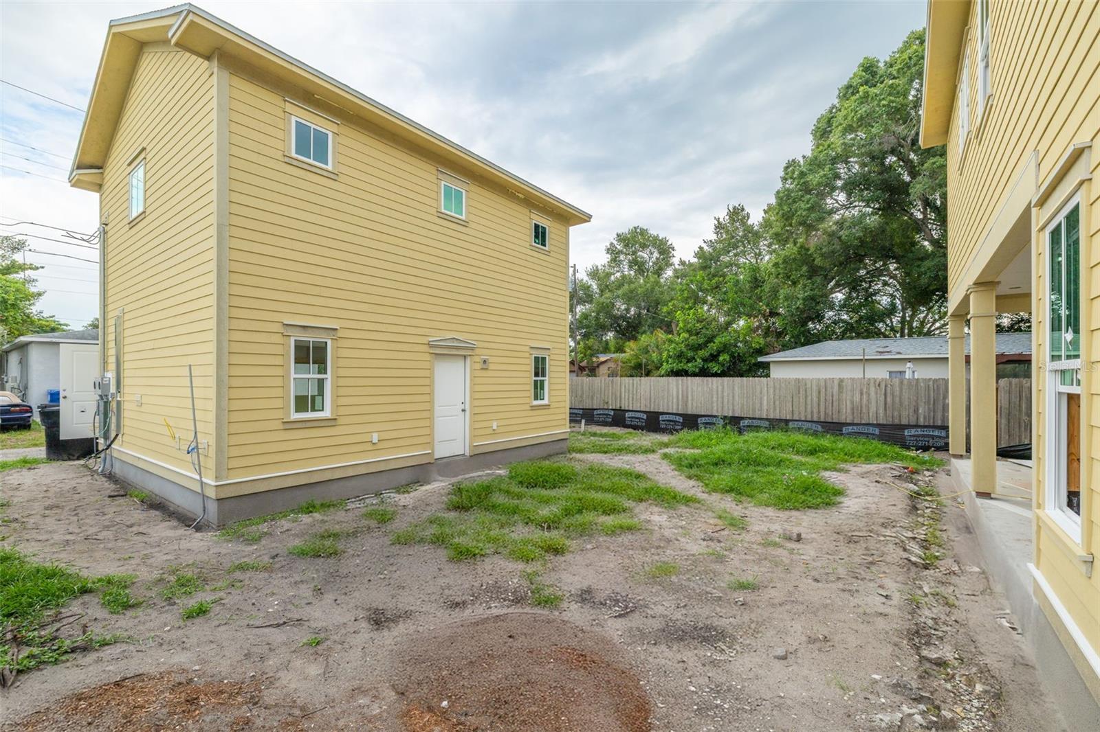 3320 15 St, Saint Petersburg, FL 33704 photo