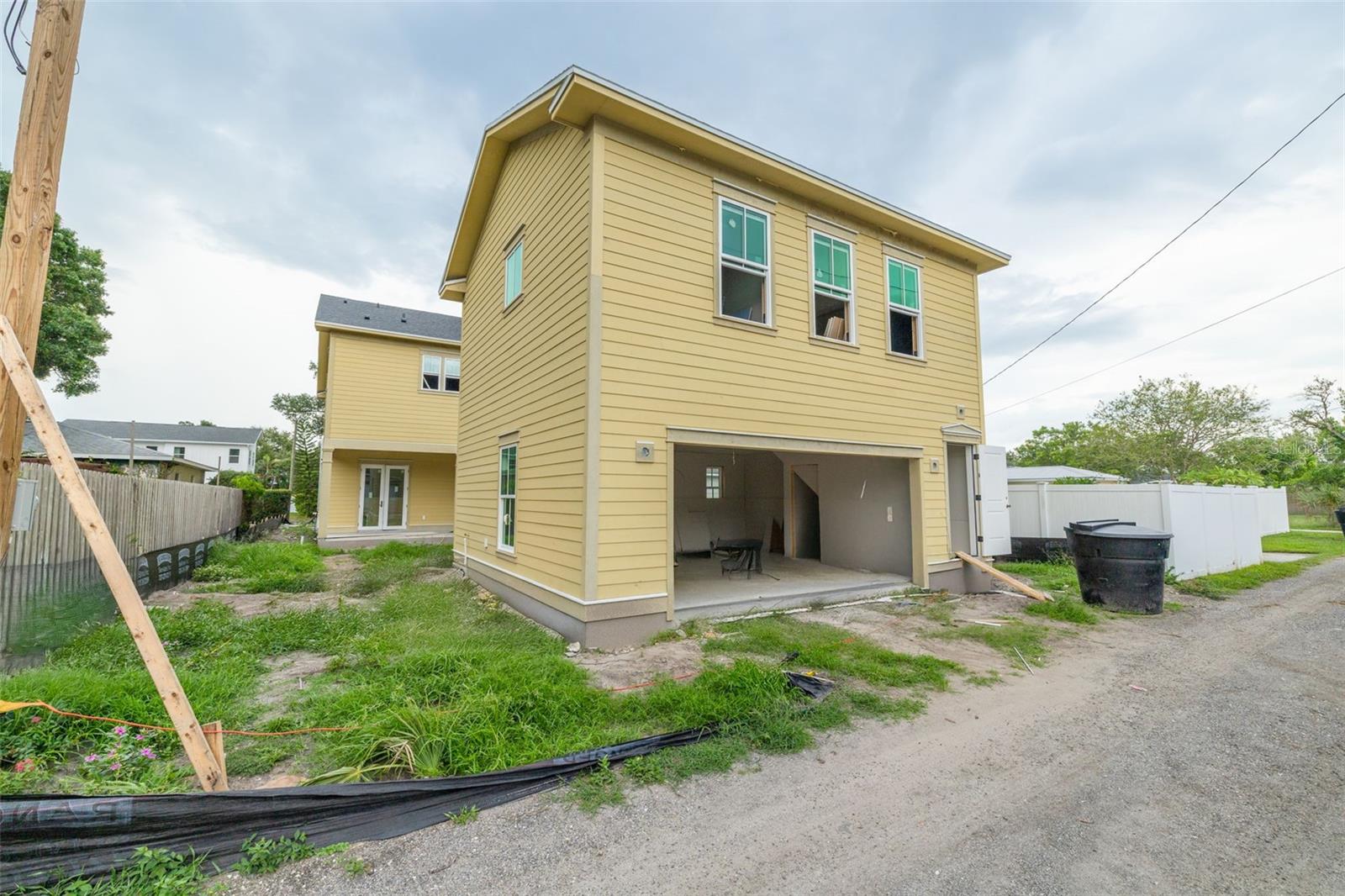 3320 15 St, Saint Petersburg, FL 33704 photo