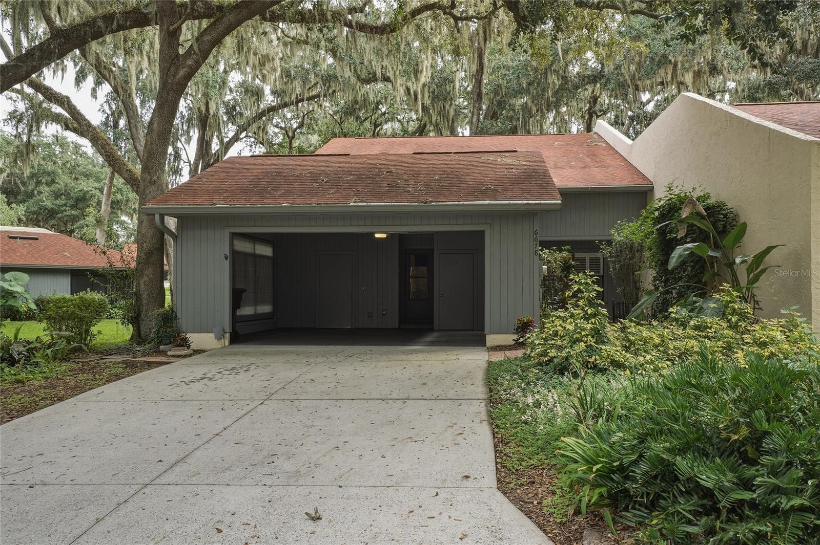6678 Trail Ridge Dr, Lakeland, FL 33813