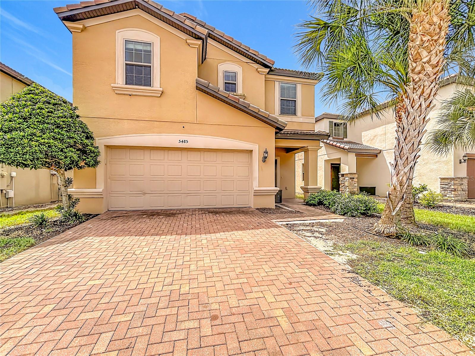 5485 Misty Oak Cir, Davenport, FL 33837