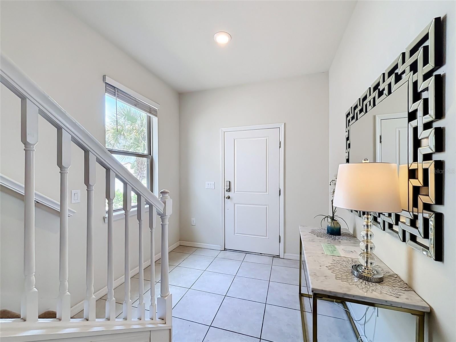5485 Misty Oak Cir, Davenport, FL 33837 photo
