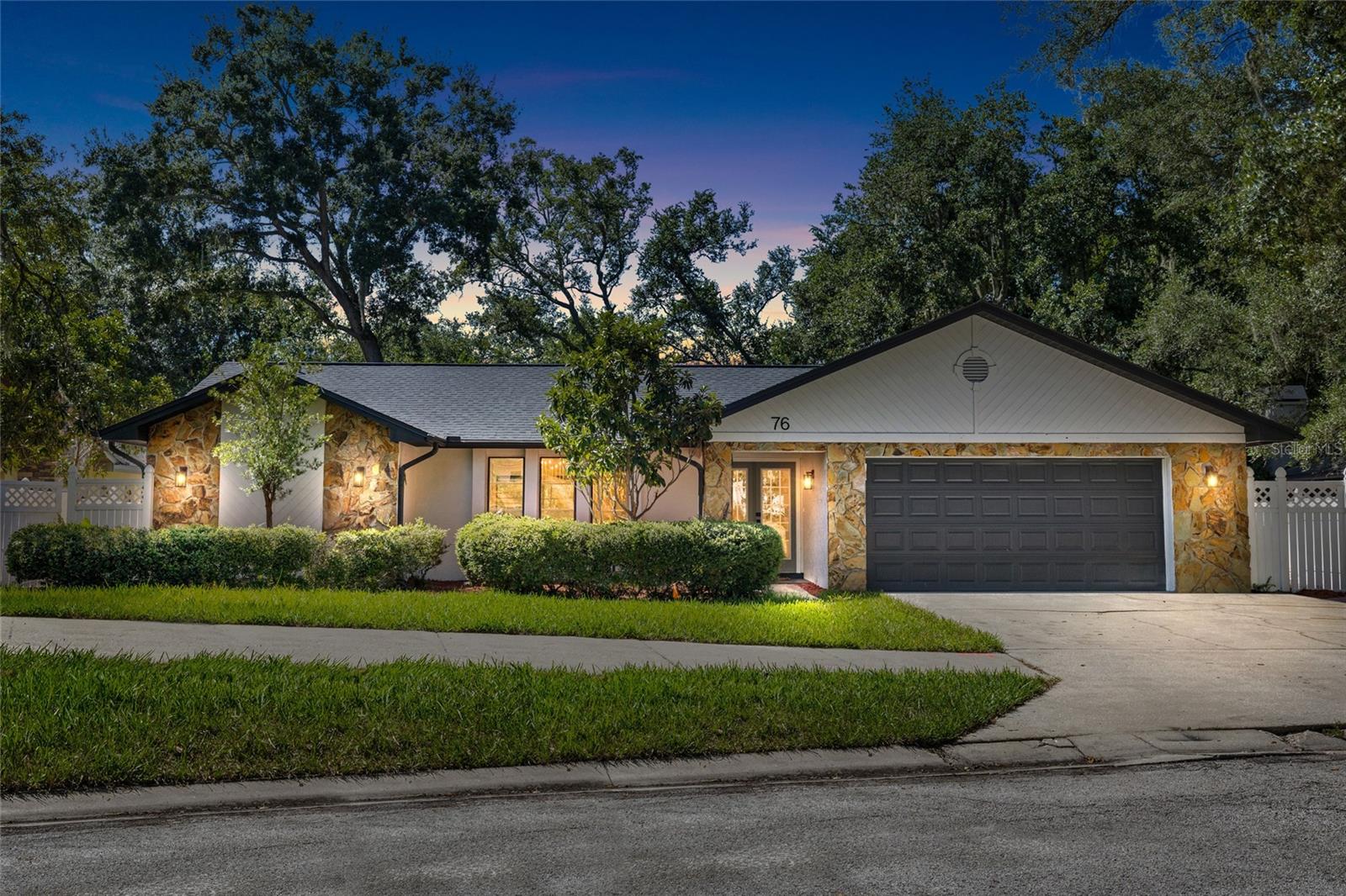 76 Bay Woods Dr, Safety Harbor, FL 34695 photo