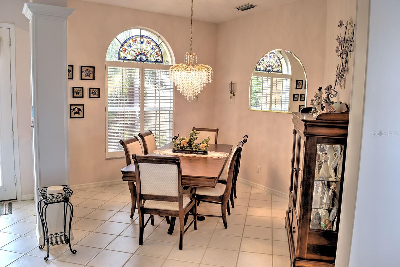 5113 Far Oak Cir, Sarasota, FL 34238 photo