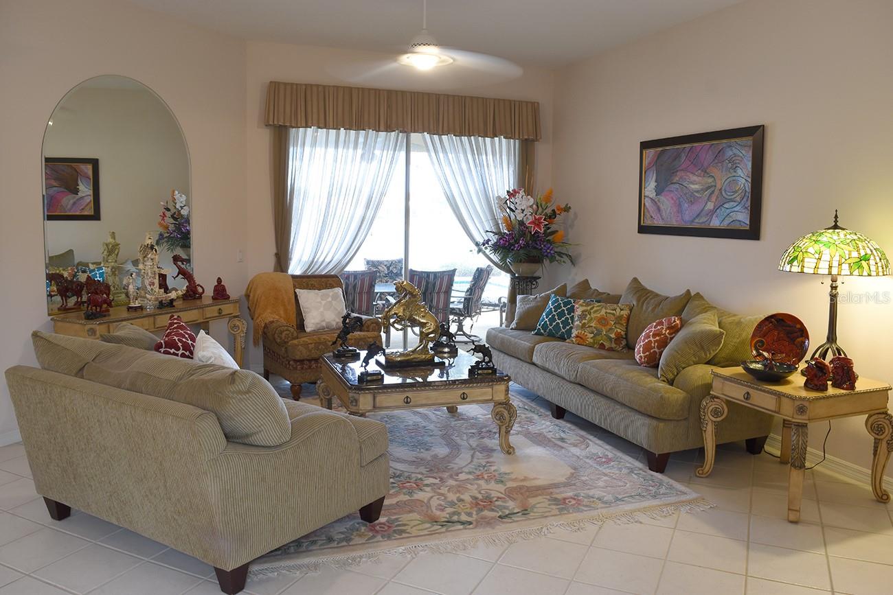 5113 Far Oak Cir, Sarasota, FL 34238 photo