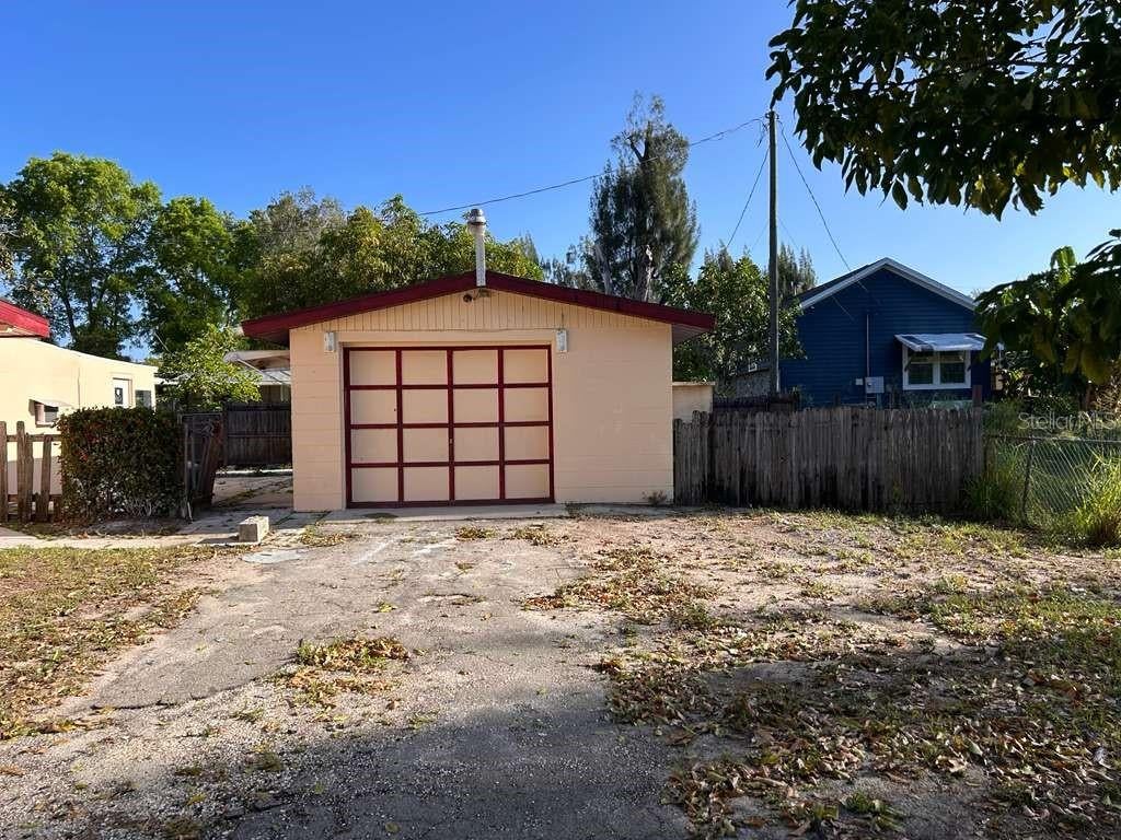 340 Santa Barbara St, North Fort Myers, FL 33903 photo