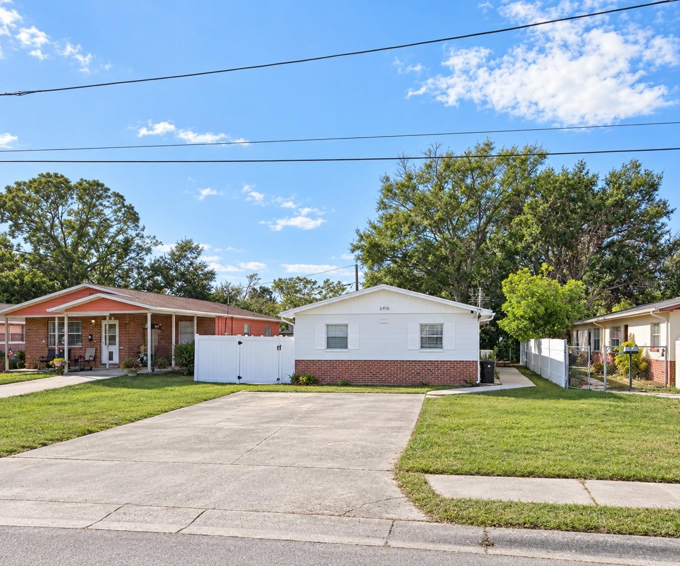 7460 34 St, Pinellas Park, FL 33781