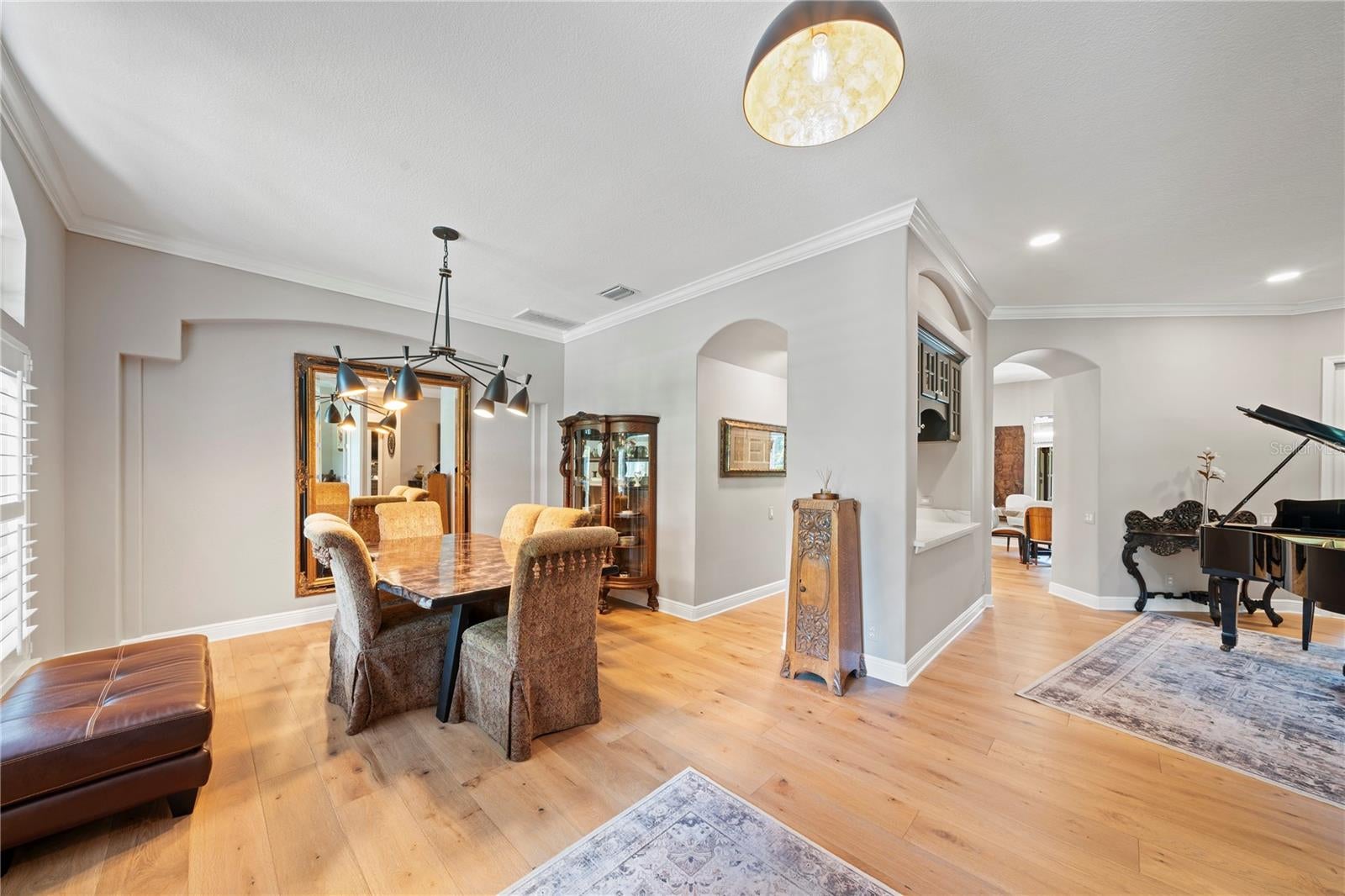 2805 Berwick Dr, Tarpon Springs, FL 34688 photo
