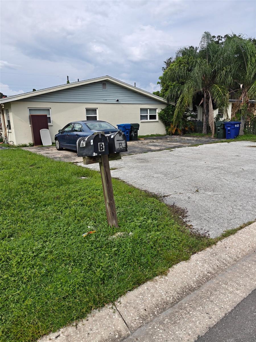 3649 136 Ave, Largo, FL 33771