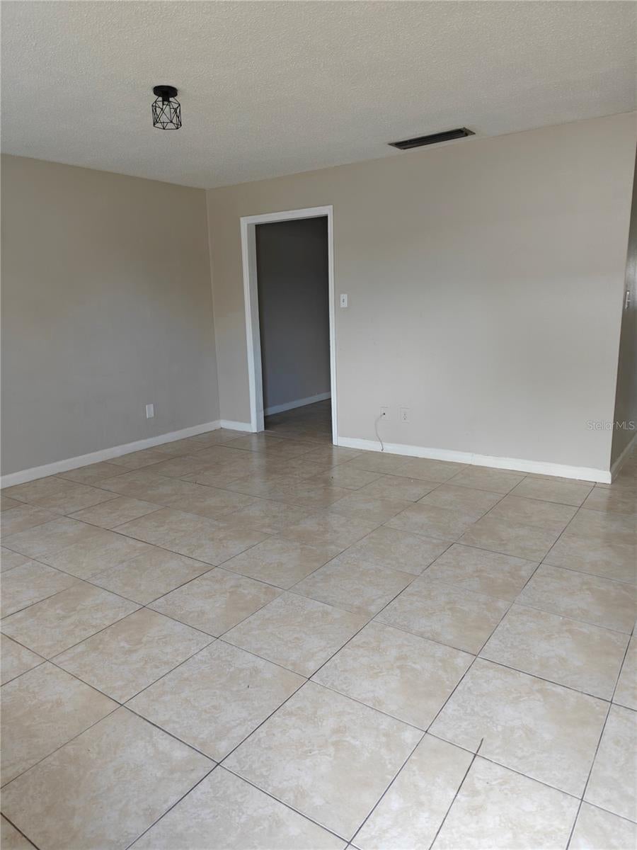 3649 136 Ave, Largo, FL 33771 photo