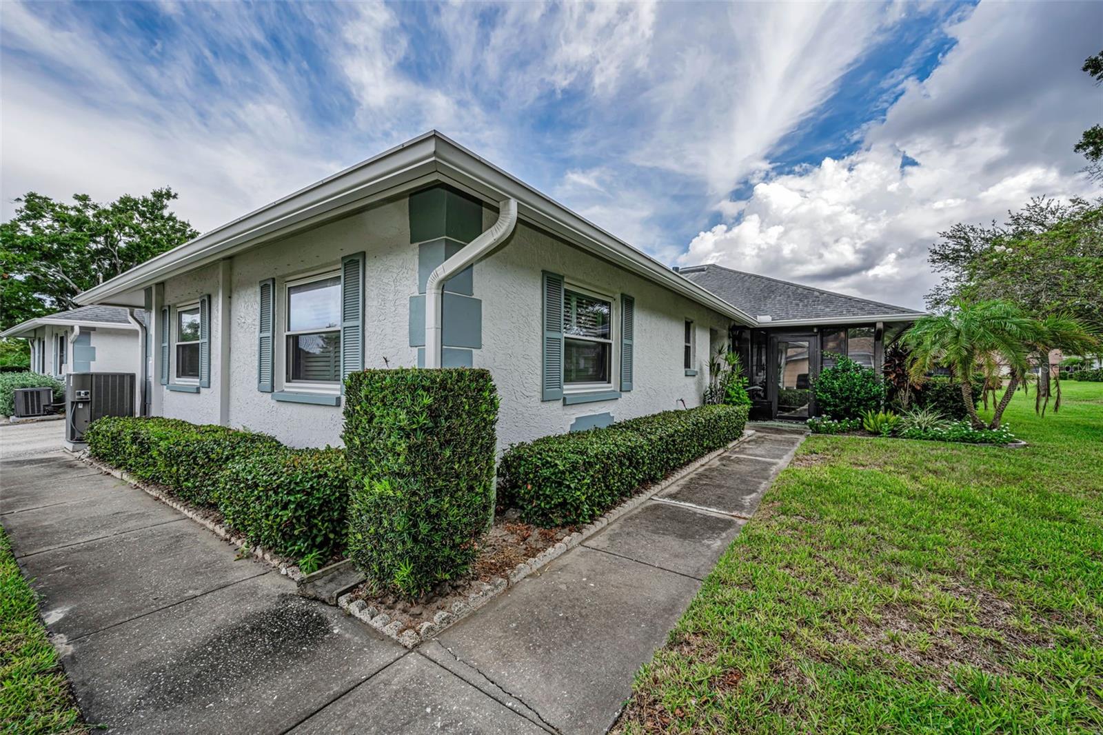 1251 Sutherland Ct, Dunedin, FL 34698 photo