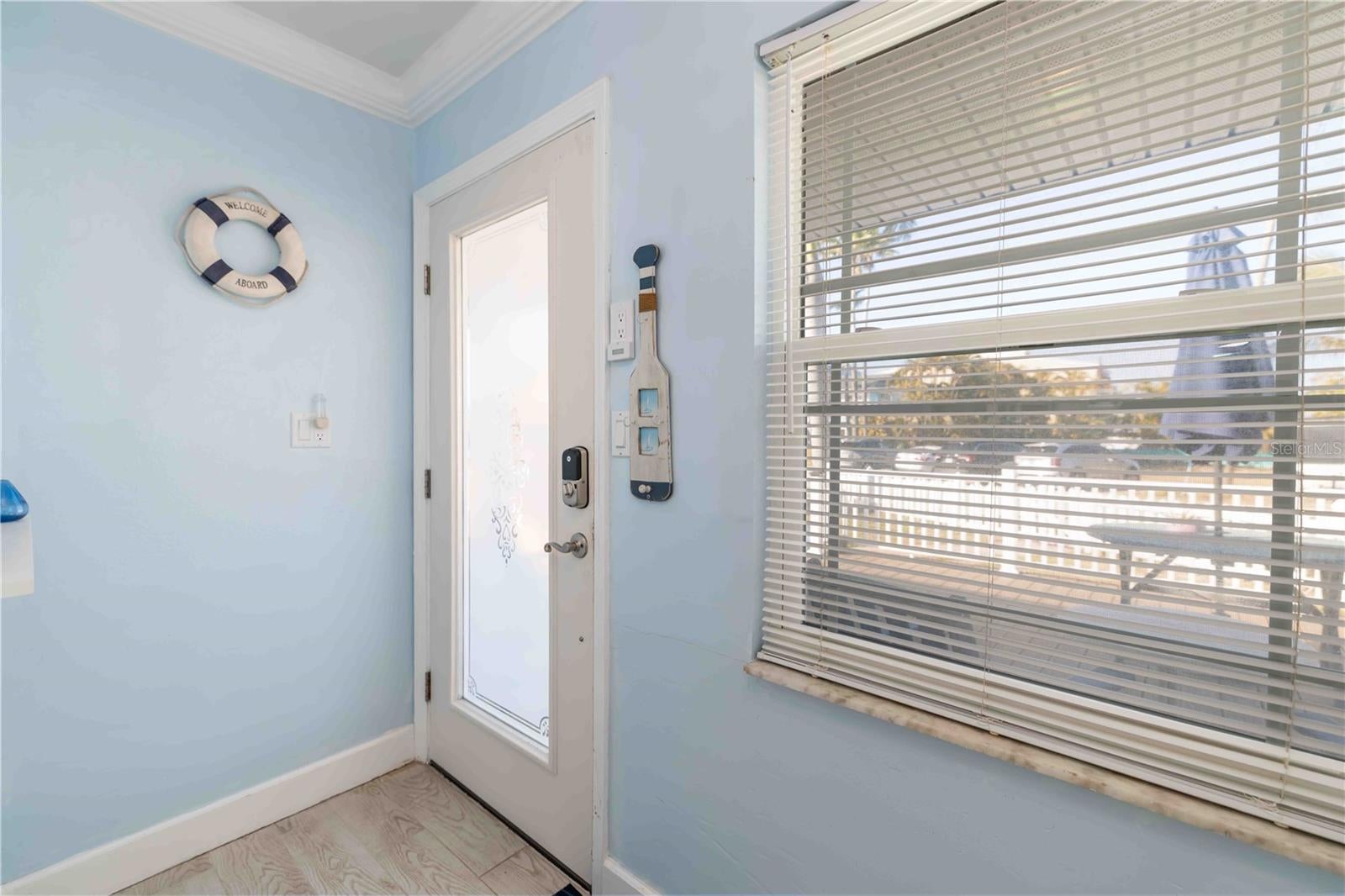 111 9 St, Bradenton Beach, FL 34217 photo