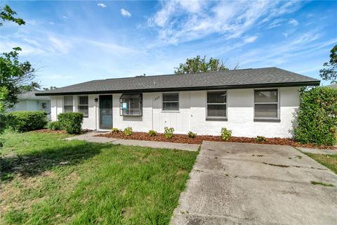 Single Family Residence in SARASOTA FL 3929 COCHISE TERRACE.jpg