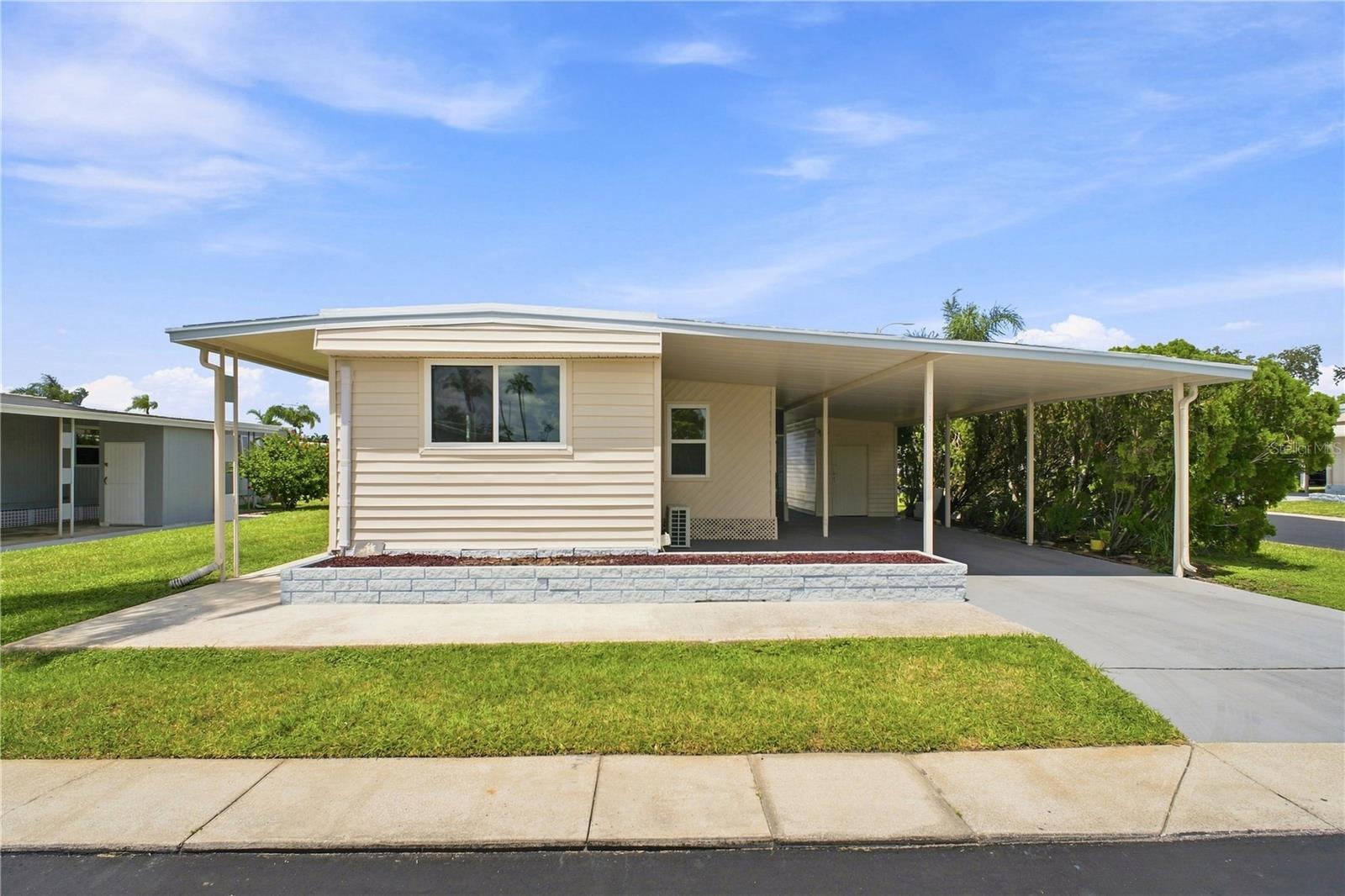 10929 Tioga Dr, Port Richey, FL 34668