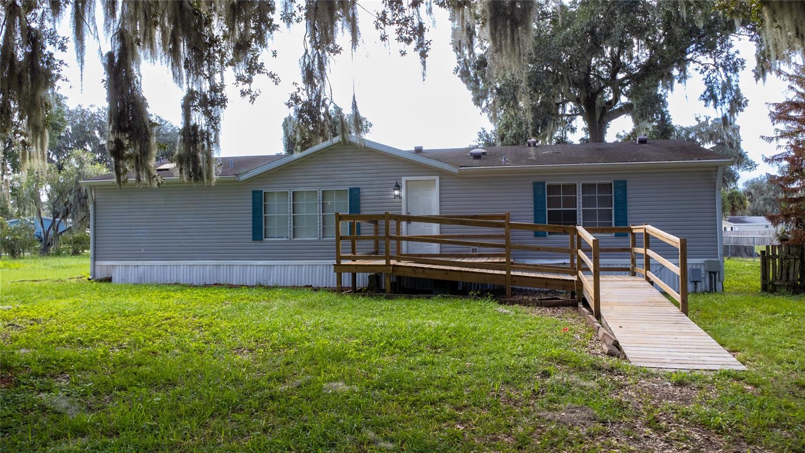4706 Myrtle View Dr, Mulberry, FL 33860