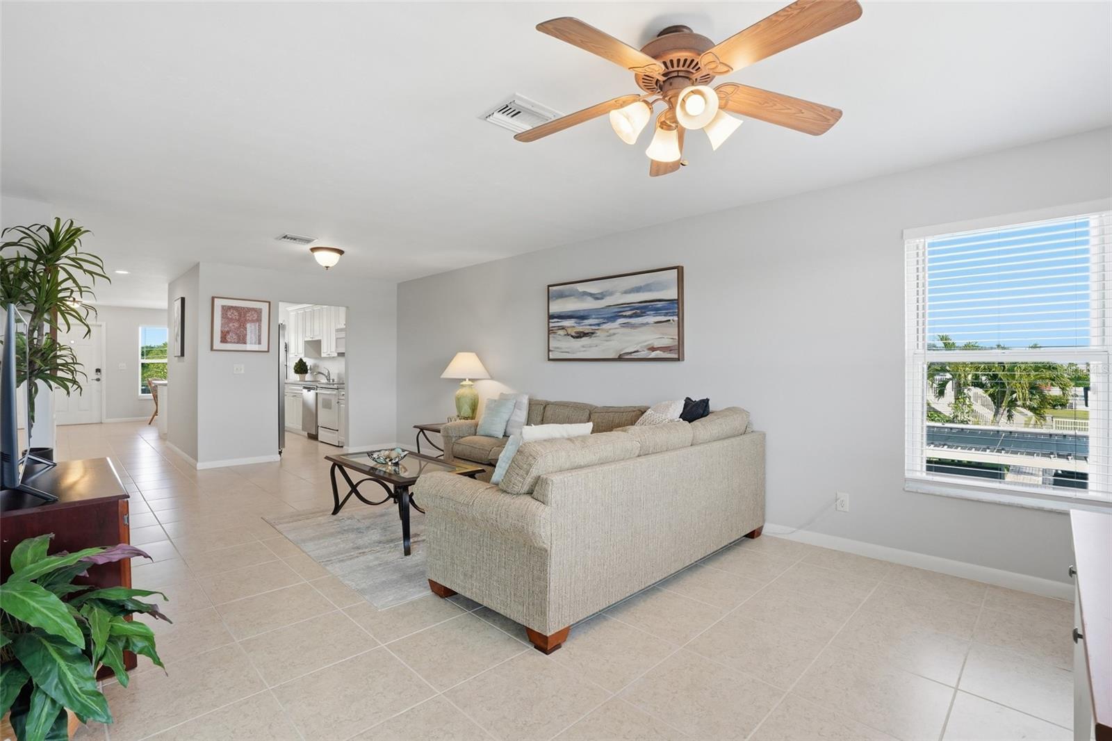 912 SE 46 St #201, Cape Coral, FL 33904 photo