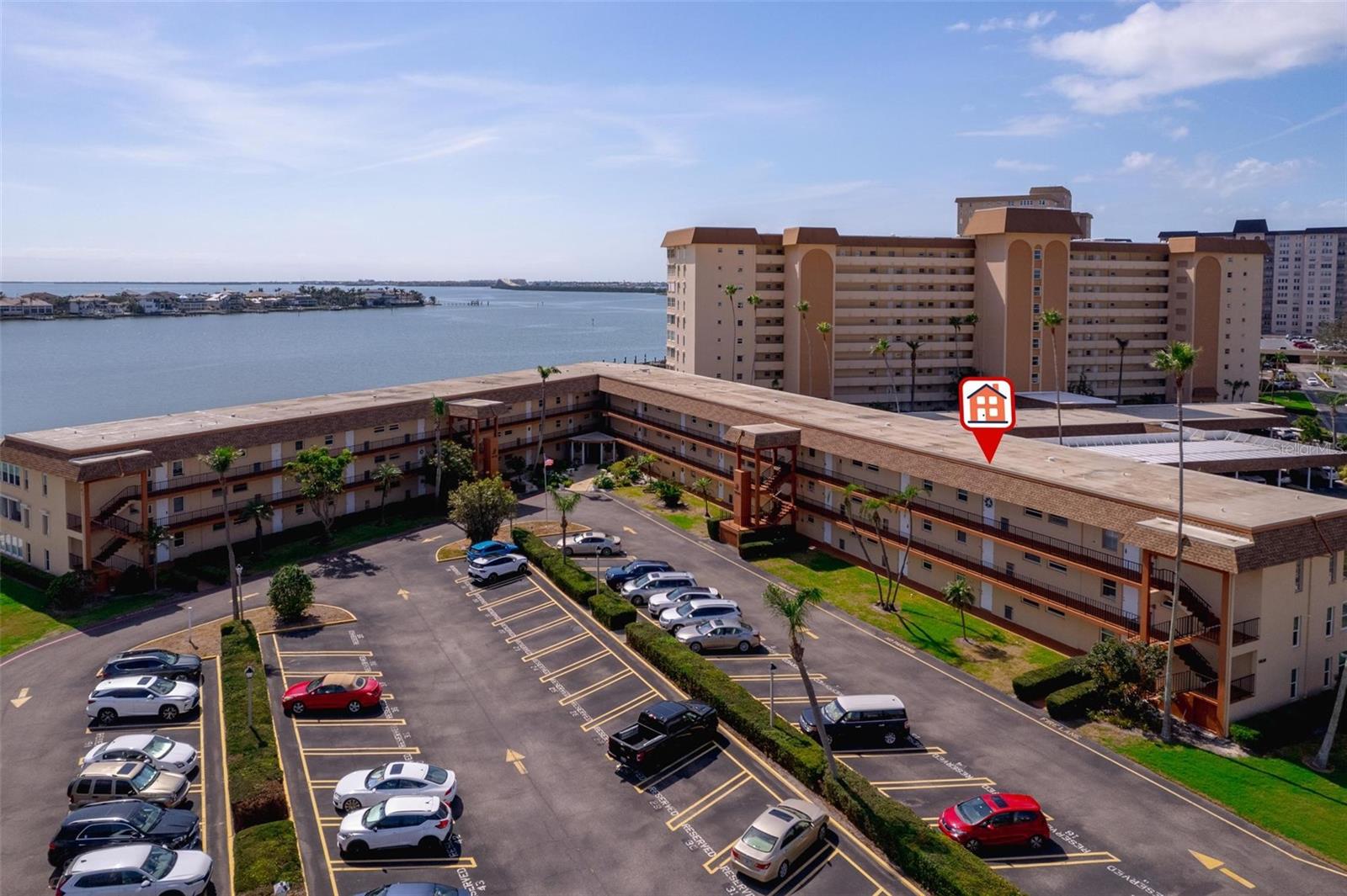 5020 Brittany Dr #324, Saint Petersburg, FL 33715 photo