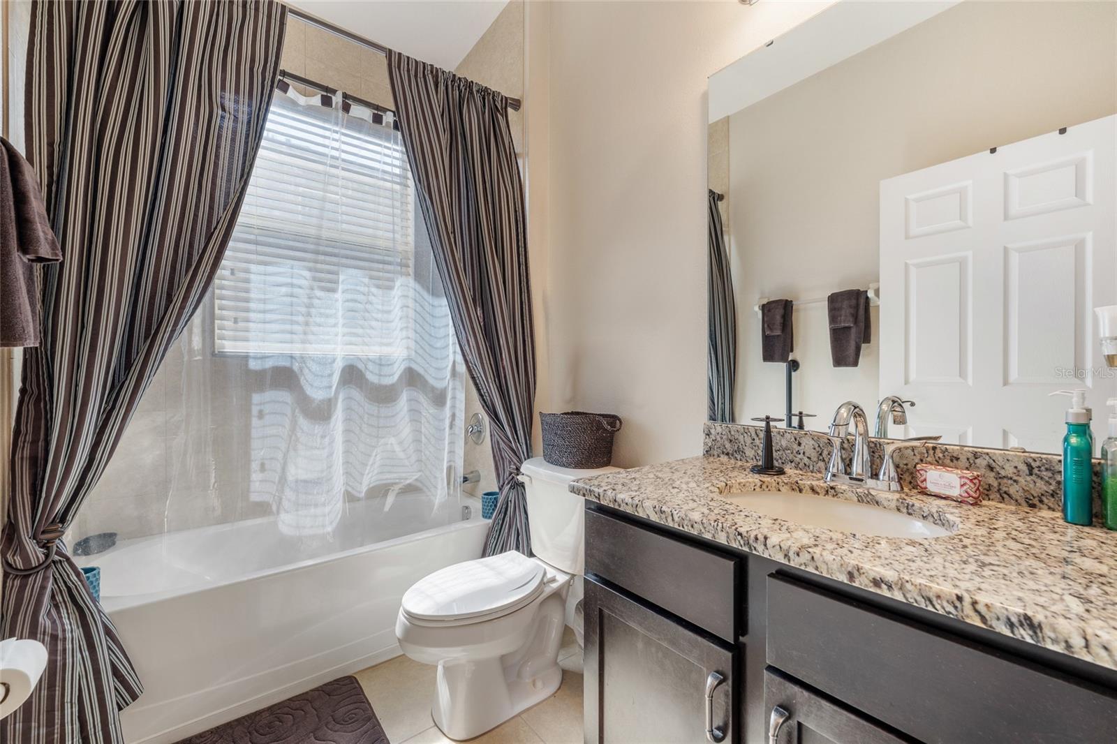 4436 Azure Isle Way, Kissimmee, FL 34744 photo
