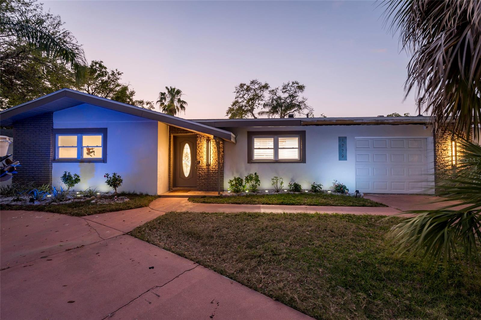 1772 Indian Rocks Rd, Largo, FL 33774