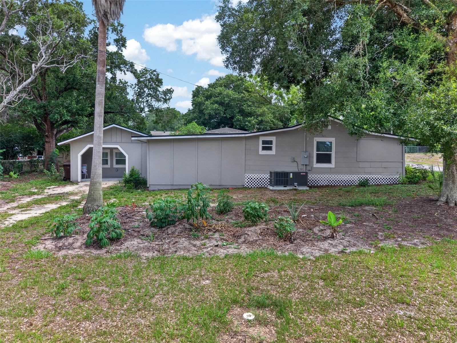 305 S Sharp St, Lake Wales, FL 33853 photo