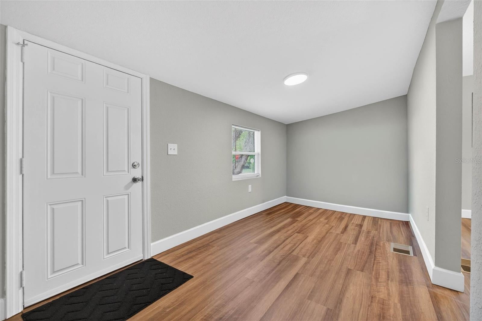 305 S Sharp St, Lake Wales, FL 33853 photo