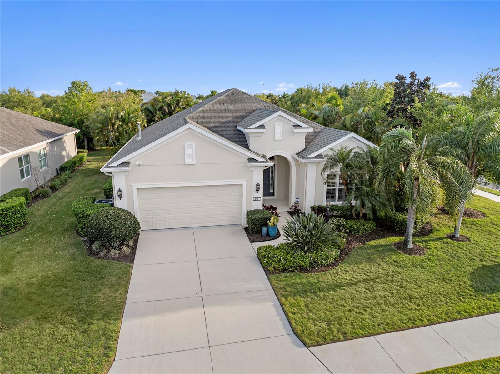 4623 Claremont Park Dr, Bradenton, FL 34211