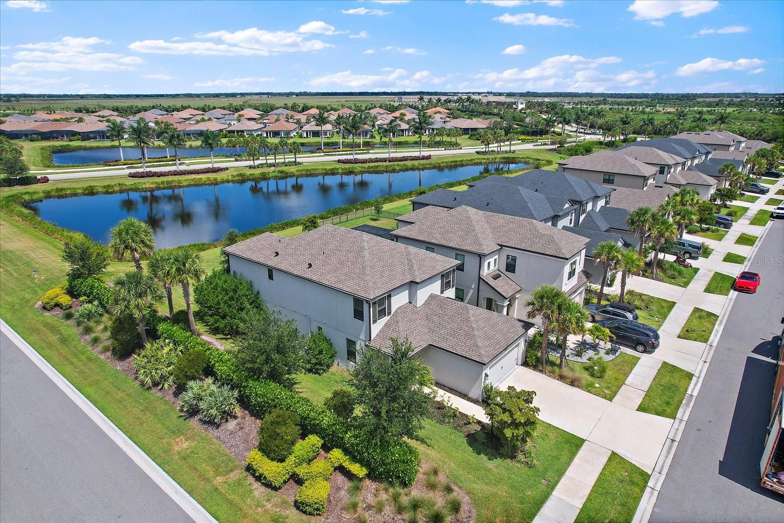 10141 Milky Way Cir, Sarasota, FL 34241