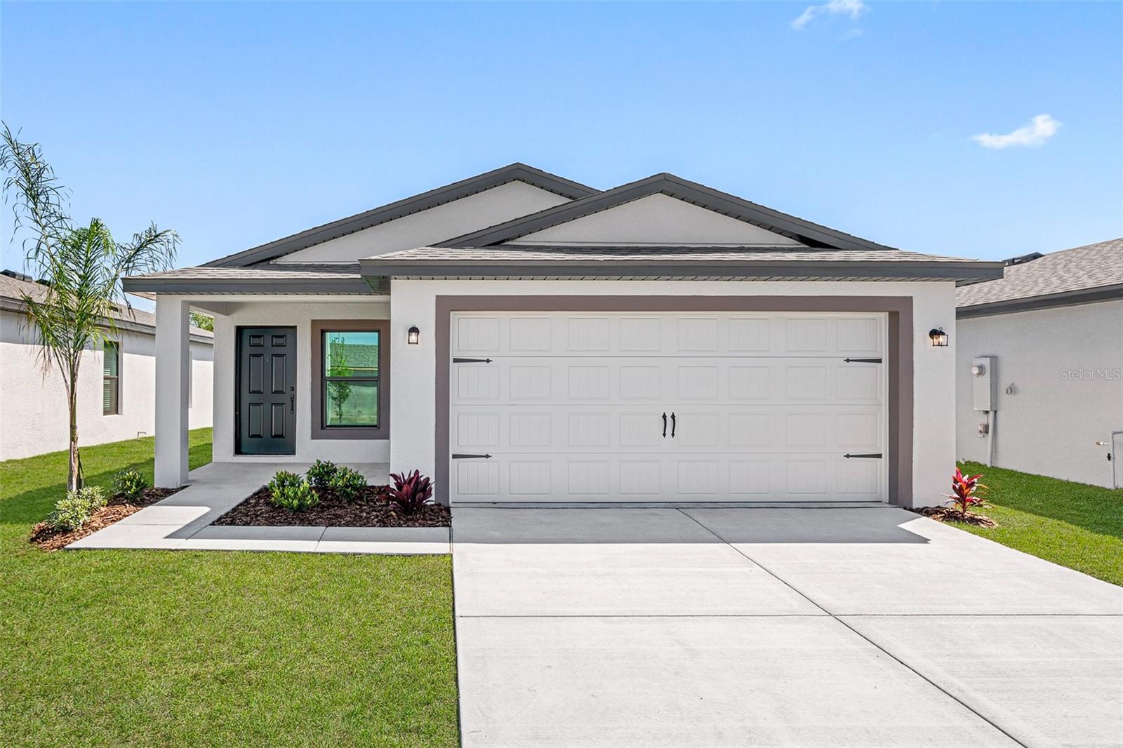 614 Blackthorn Dr, Lakeland, FL 33809