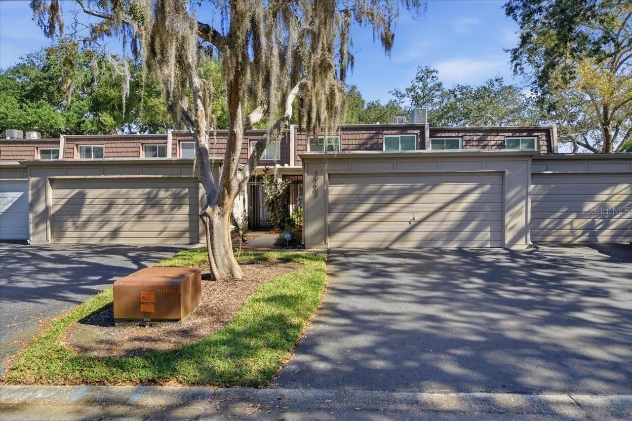 10603 Carrollbrook Way, Tampa, FL 33618