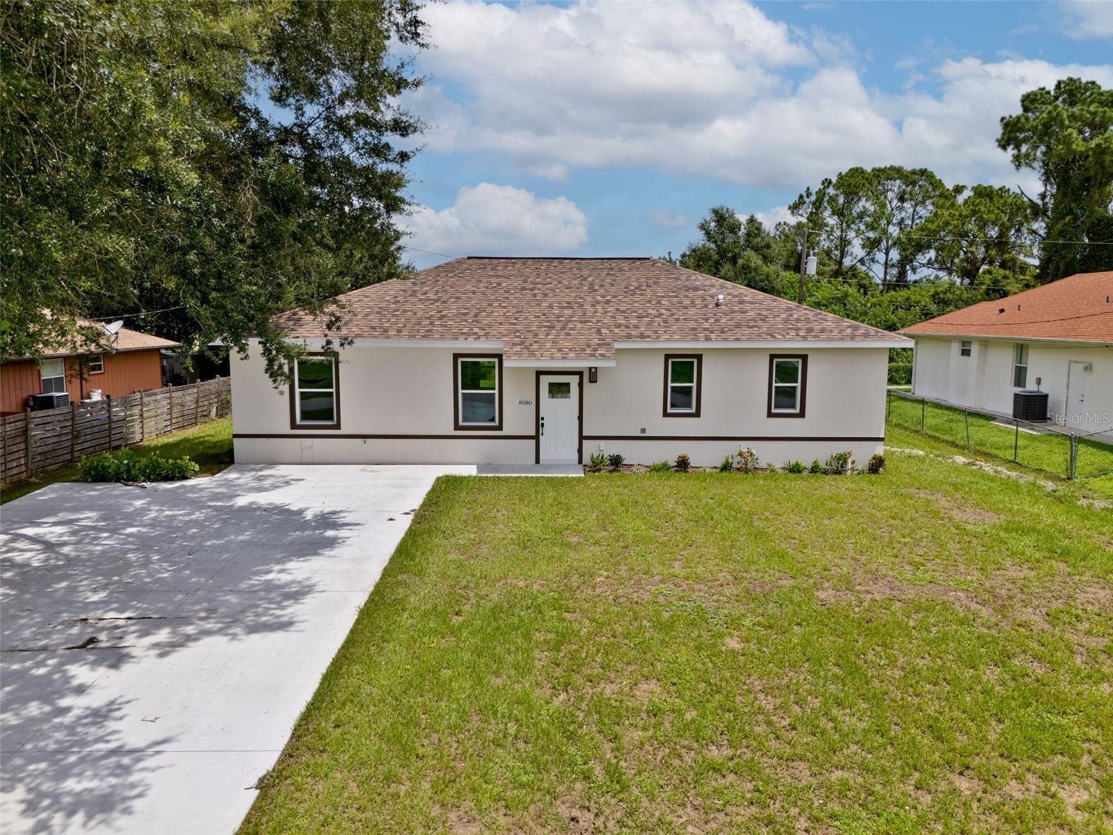 8580 Price Blvd, North Port, FL 34291