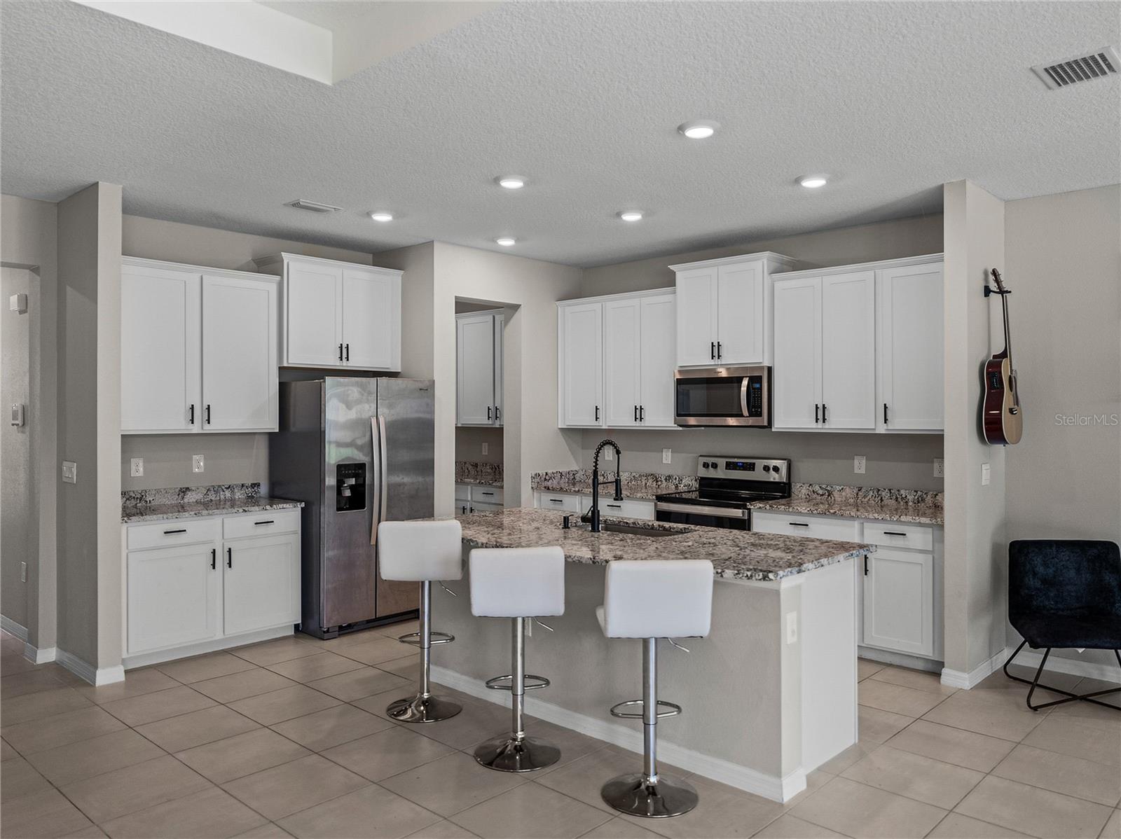 Single Family Residence in DADE CITY FL 13735 WINEBERRY DRIVE 16.jpg