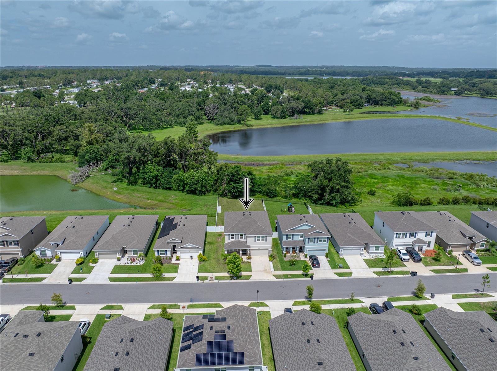 Single Family Residence in DADE CITY FL 13735 WINEBERRY DRIVE 1.jpg
