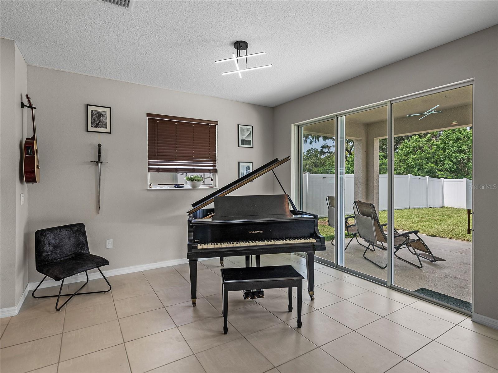Single Family Residence in DADE CITY FL 13735 WINEBERRY DRIVE 25.jpg