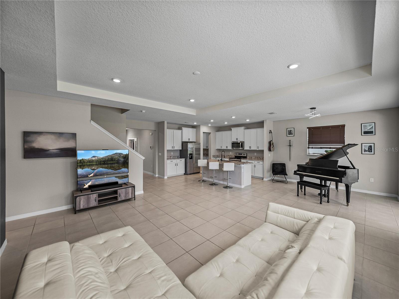 Single Family Residence in DADE CITY FL 13735 WINEBERRY DRIVE 10.jpg