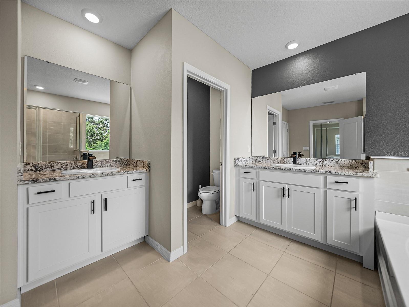Single Family Residence in DADE CITY FL 13735 WINEBERRY DRIVE 50.jpg