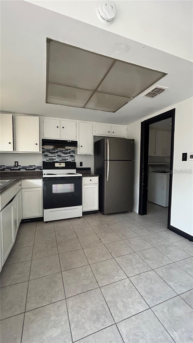 2235 Silver Pines Pl #401, Orlando, FL 32808 photo