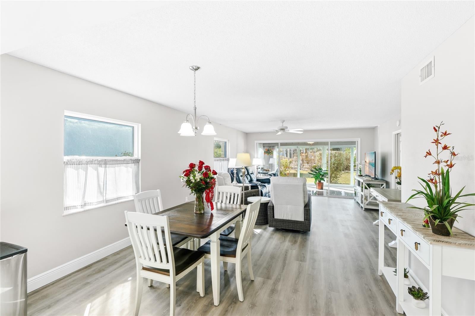 600 Manatee Ave #116, Holmes Beach, FL 34217 photo