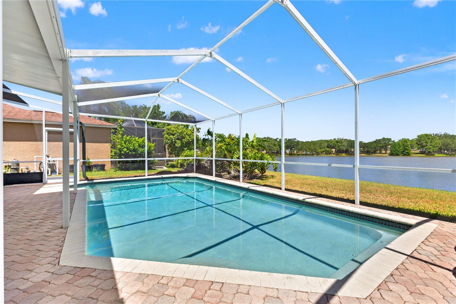 11503 Whispering Hollow Dr, Tampa, FL 33635 photo