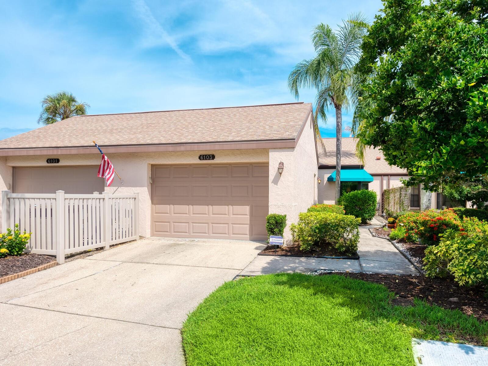 6103 Clubside Dr, Sarasota, FL 34243