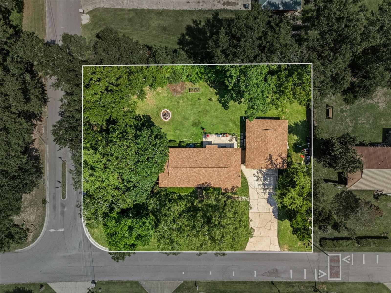1992 Ziglar Rd, Cantonment, FL 32533 photo