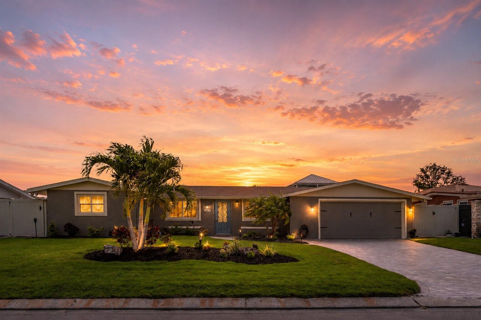 3811 101 St, Bradenton, FL 34210