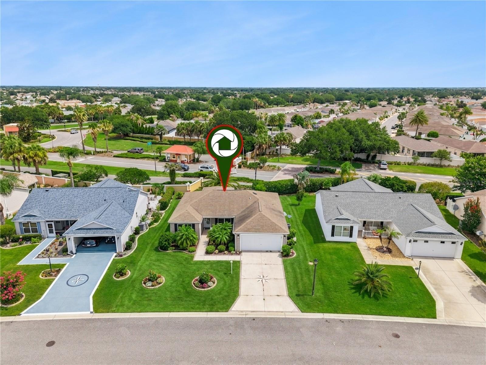 1575 Hollyberry Pl, The Villages, FL 32162 photo