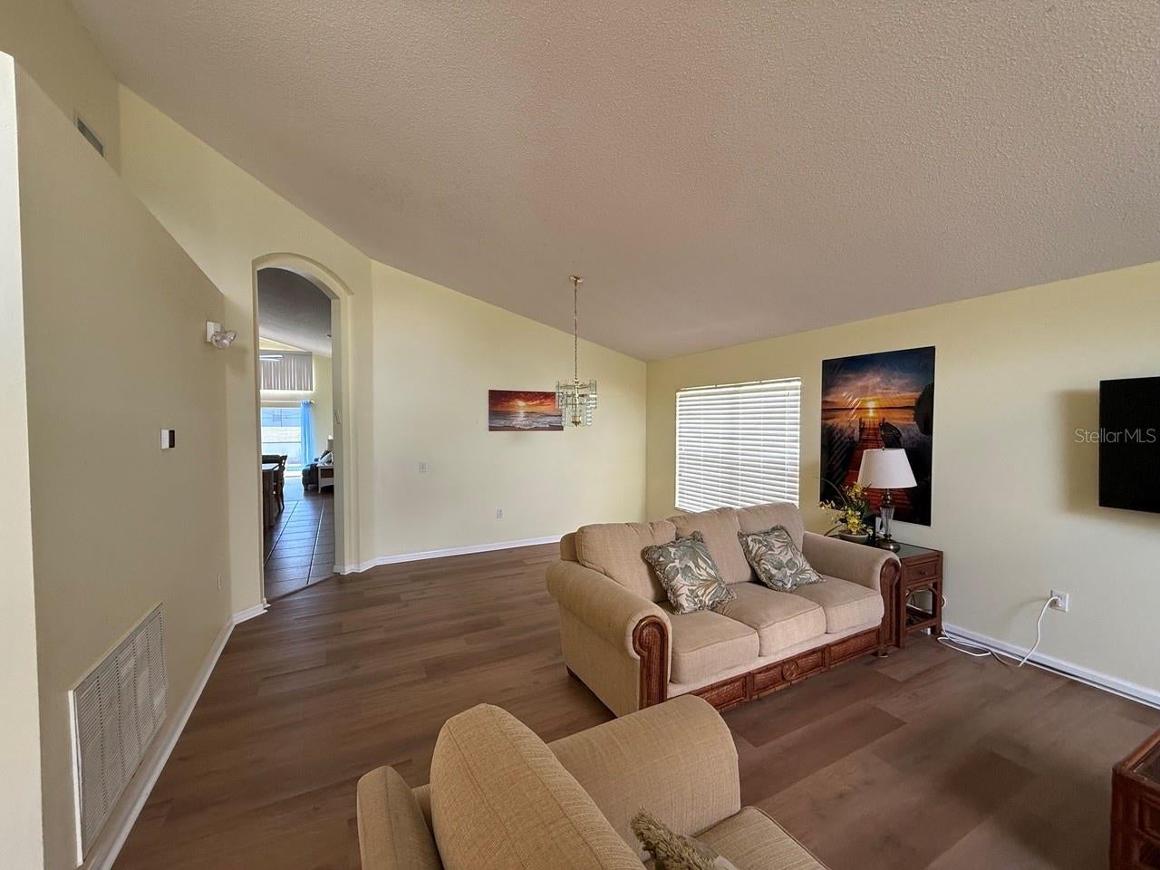 318 Langham Dr, Davenport, FL 33897 photo