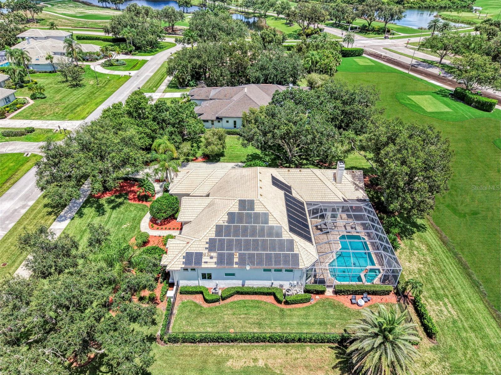 7767 Alister Mackenzie Dr, Sarasota, FL 34240 photo